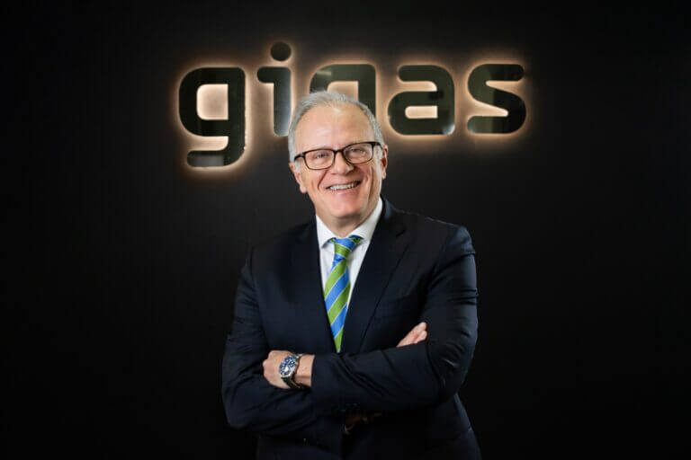 El CEO de Gigas refuerza su compromiso adquiriendo 34.000 acciones