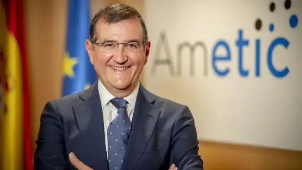 Paco Hortigüela: “No veo posible que una IA pueda ser en el futuro presidente de Ametic”