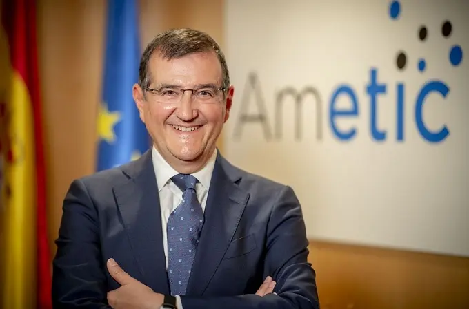 Paco Hortigüela: “No veo posible que una IA pueda ser en el futuro presidente de Ametic”