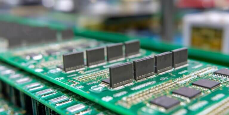 El Gobierno destina 8,4 millones para reforzar el ecosistema de chips en España