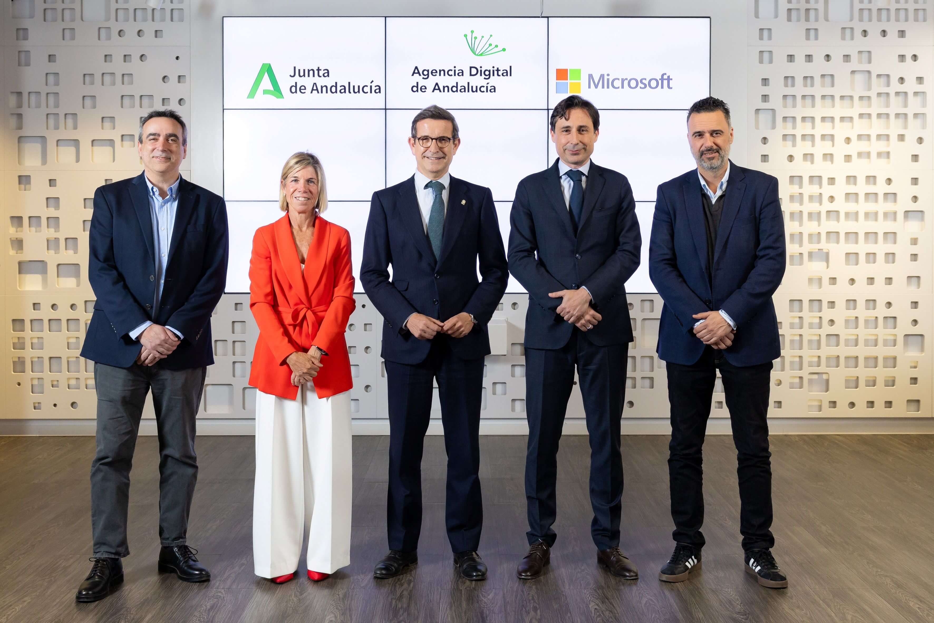 2026-03-13 NP Junta de Andalucía y Microsoft_M365 plataforma trabajo