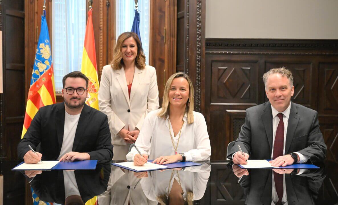 El Ayuntamiento de Valencia en alianza con Microsoft ofrecerá formación gratuita en inteligencia artificial