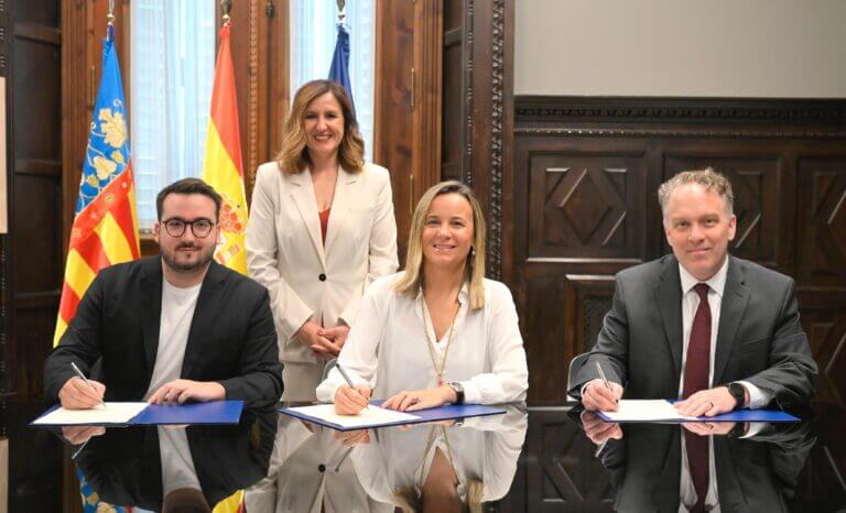 El Ayuntamiento de Valencia en alianza con Microsoft ofrecerá formación gratuita en inteligencia artificial
