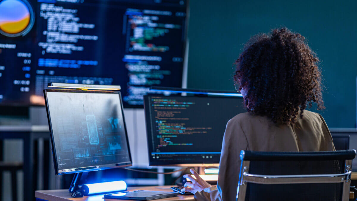Immagine in primo piano del post: Un 77% de los CISO en España considera la IA generativa un riesgo para la seguridad